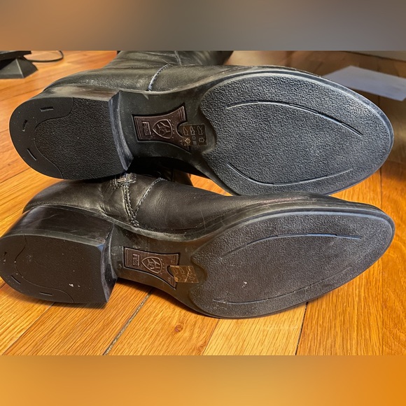 ARIAT black leather dress boots - Picture 9 of 9